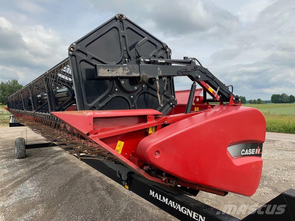 Case IH 3050 Biçerdöver kafaları