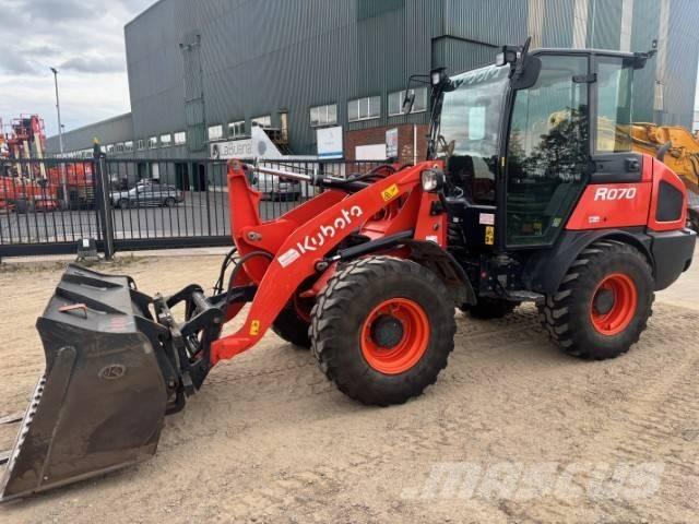 Kubota R 070 Tekerlekli yükleyiciler