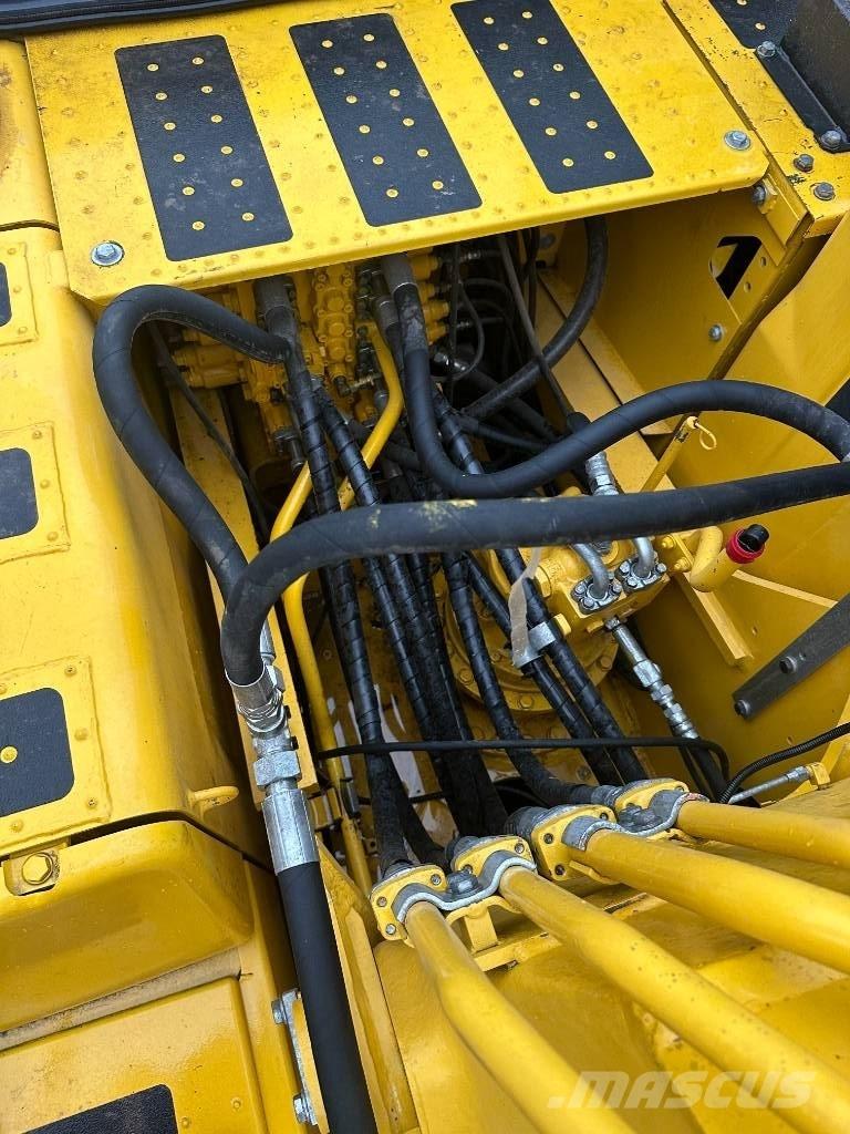 Komatsu PC 200-8 Paletli ekskavatörler