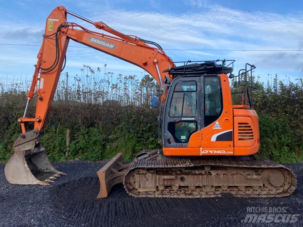 Doosan DX 140 LCR-3 Paletli ekskavatörler