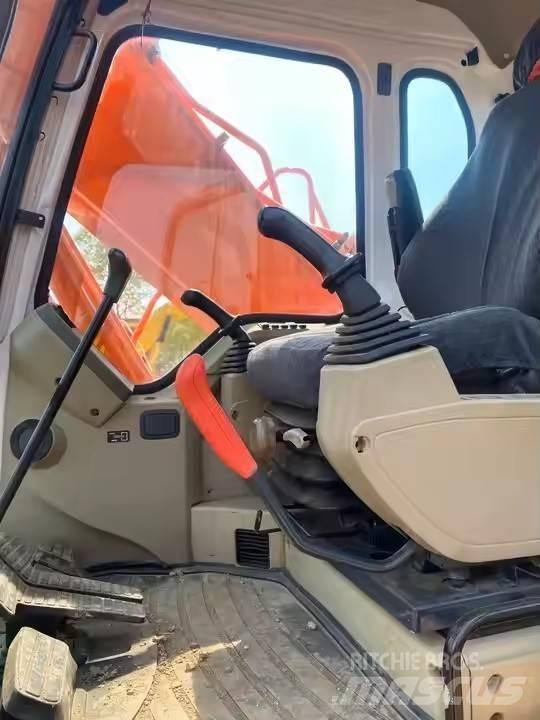 Doosan DH150 Paletli ekskavatörler