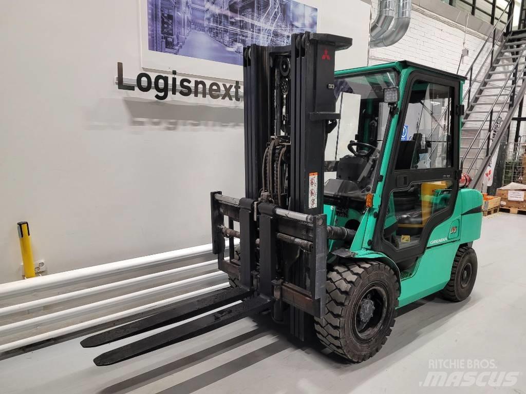 Mitsubishi FD35NTD Dizel forkliftler