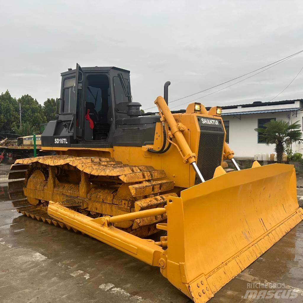 Shantui SD16 Paletli dozerler
