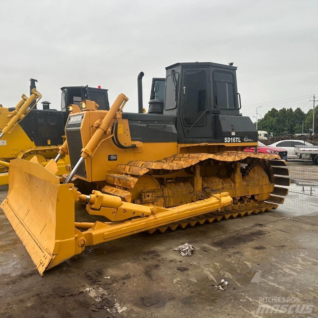 Shantui SD16 Paletli dozerler