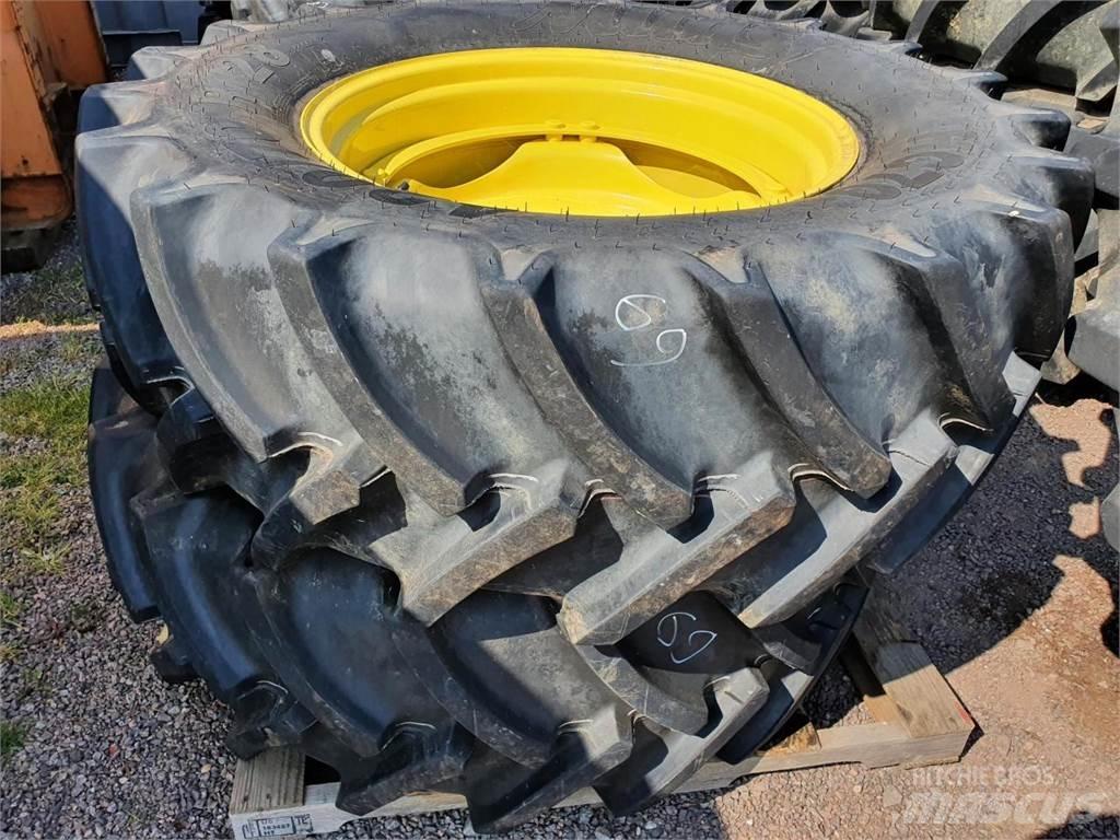 Mitas 420/70R28 x2 Tekerlekler