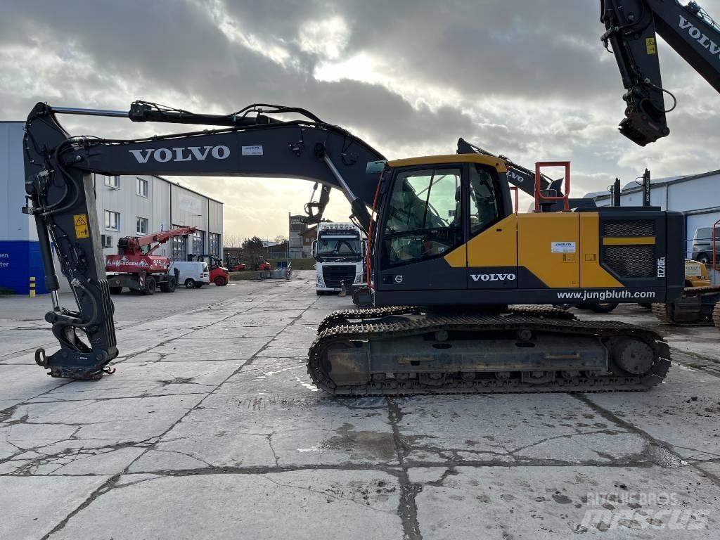 Volvo EC220EL Paletli ekskavatörler