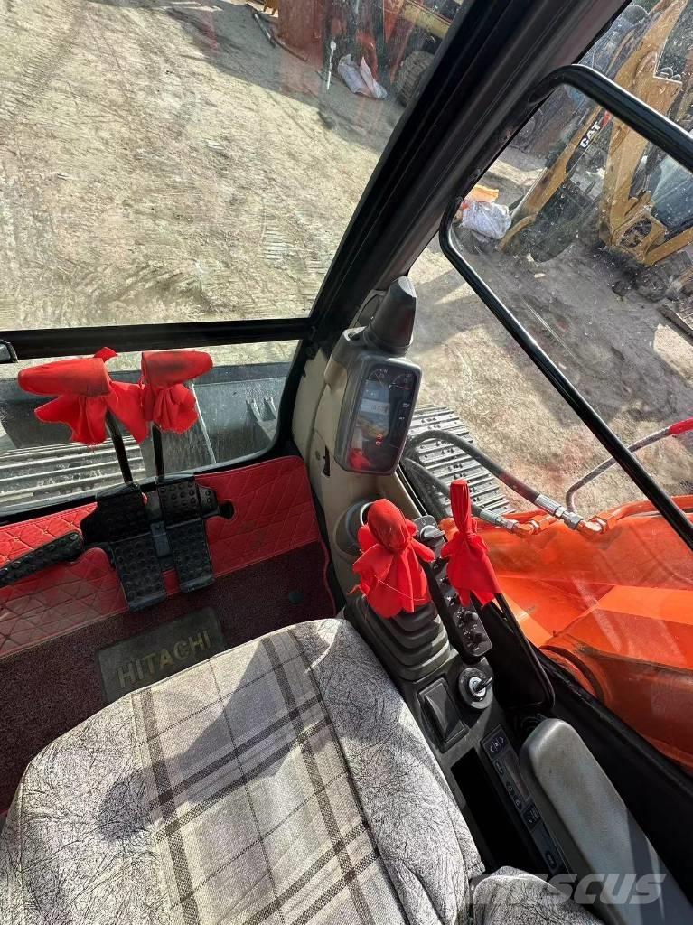 Hitachi ZX 70 Paletli ekskavatörler