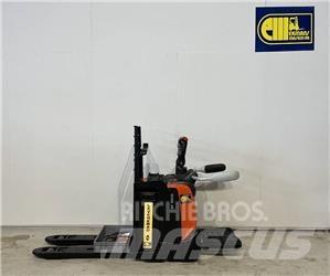 BT Truck LPE220 Düsük seviye platformu