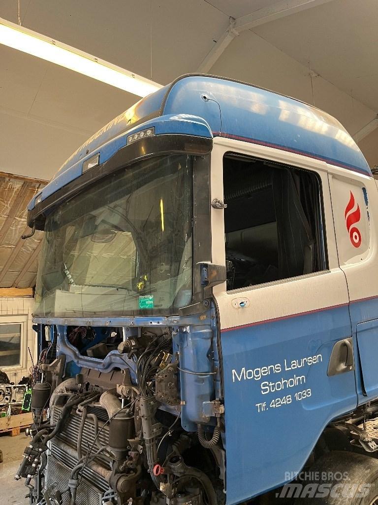 Scania CG19H Kabinler