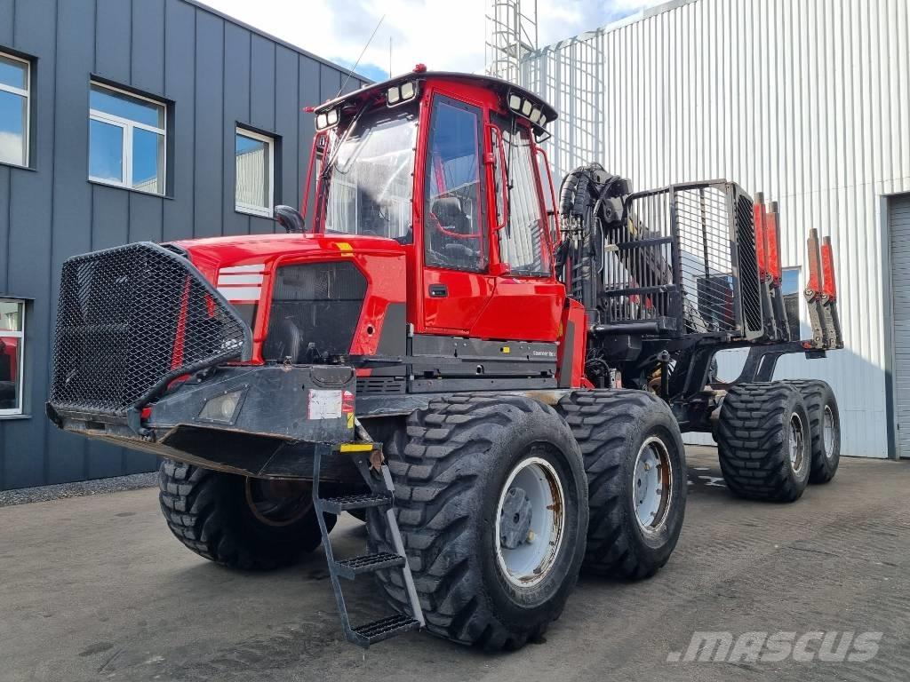 Komatsu 895 Tomruk yükleyici traktörler