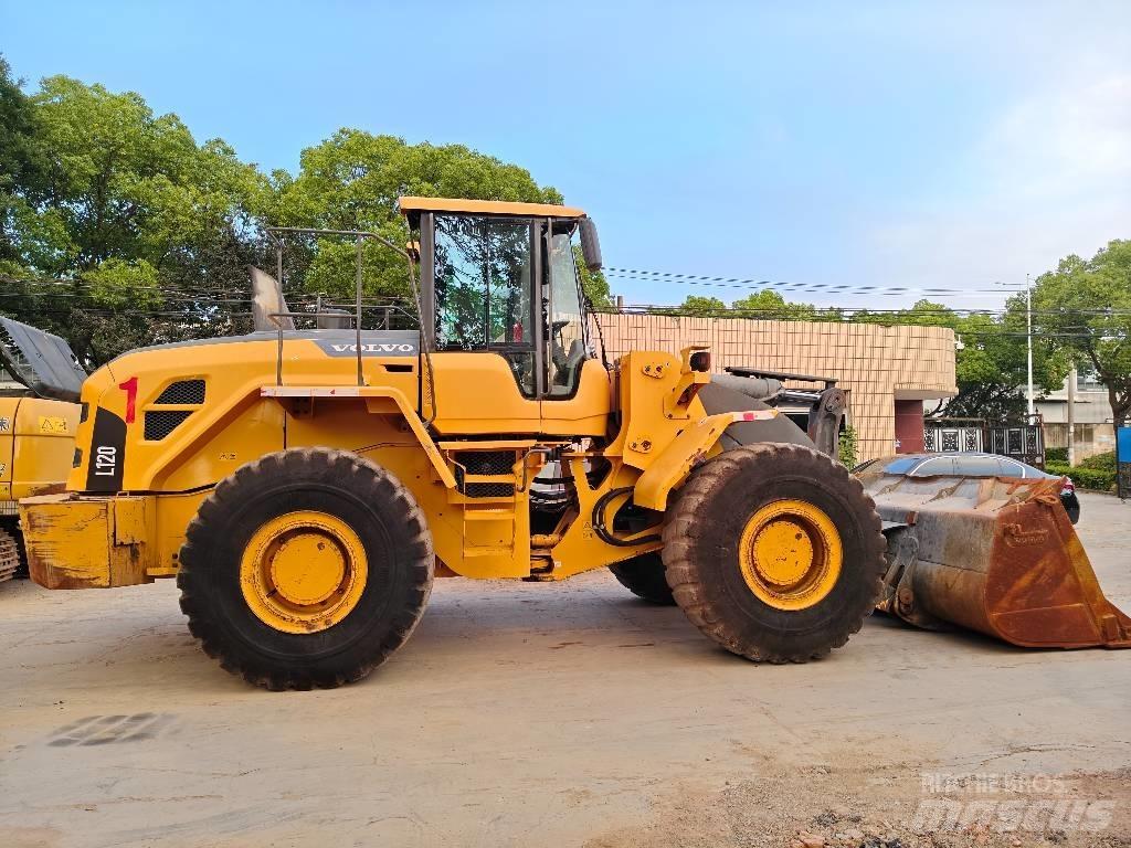 Volvo L 120 Tekerlekli yükleyiciler