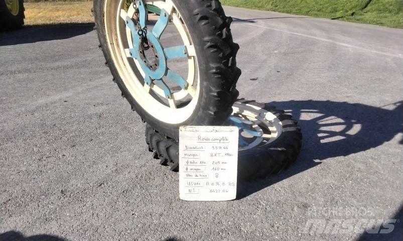 BKT 9.5R44 Tekerlekler