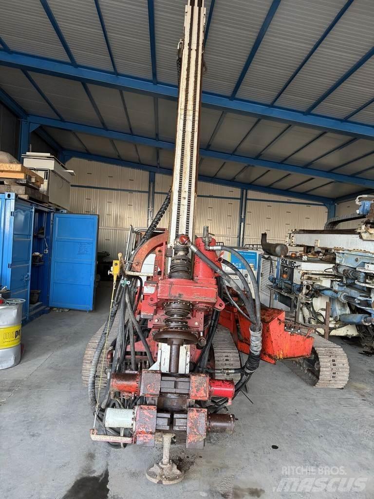 Soilmec SM305 Ankraj sondaj makineleri