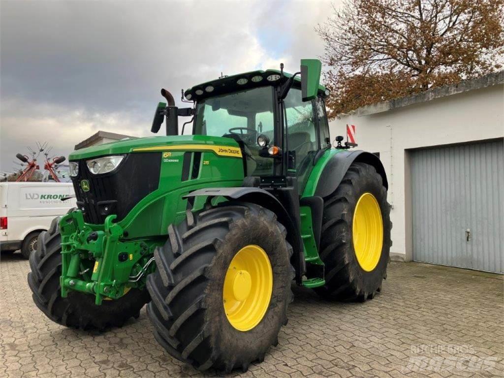 John Deere 6R 215 Traktörler