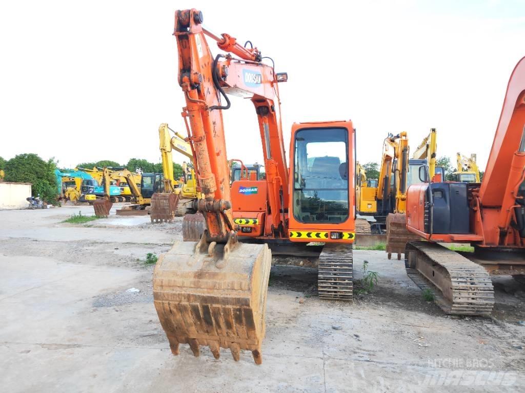 Doosan DH80GOLD Paletli ekskavatörler