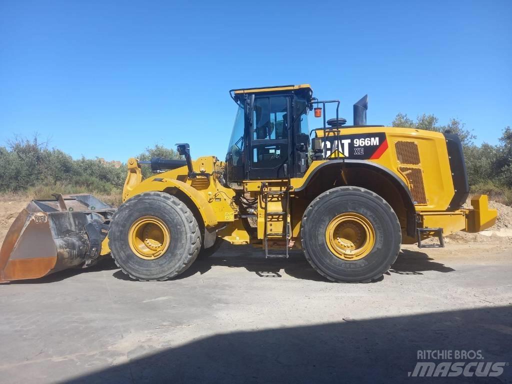 CAT 966 M Tekerlekli yükleyiciler