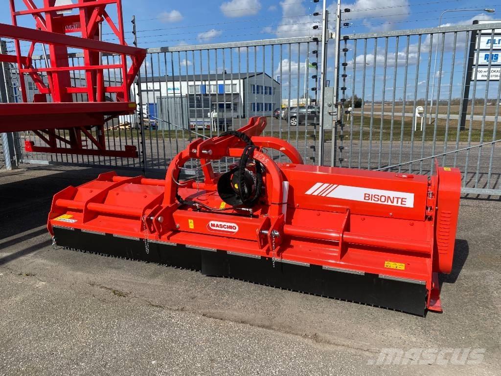 Maschio Bisonte 300 Hasat makineleri