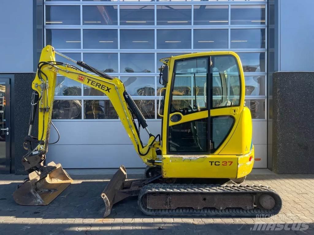 Terex TC37 Mini ekskavatörler, 7 tona dek