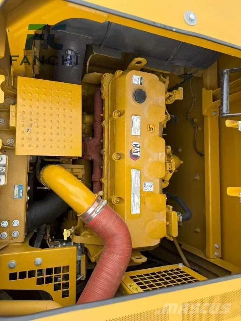 CAT 349 Paletli ekskavatörler