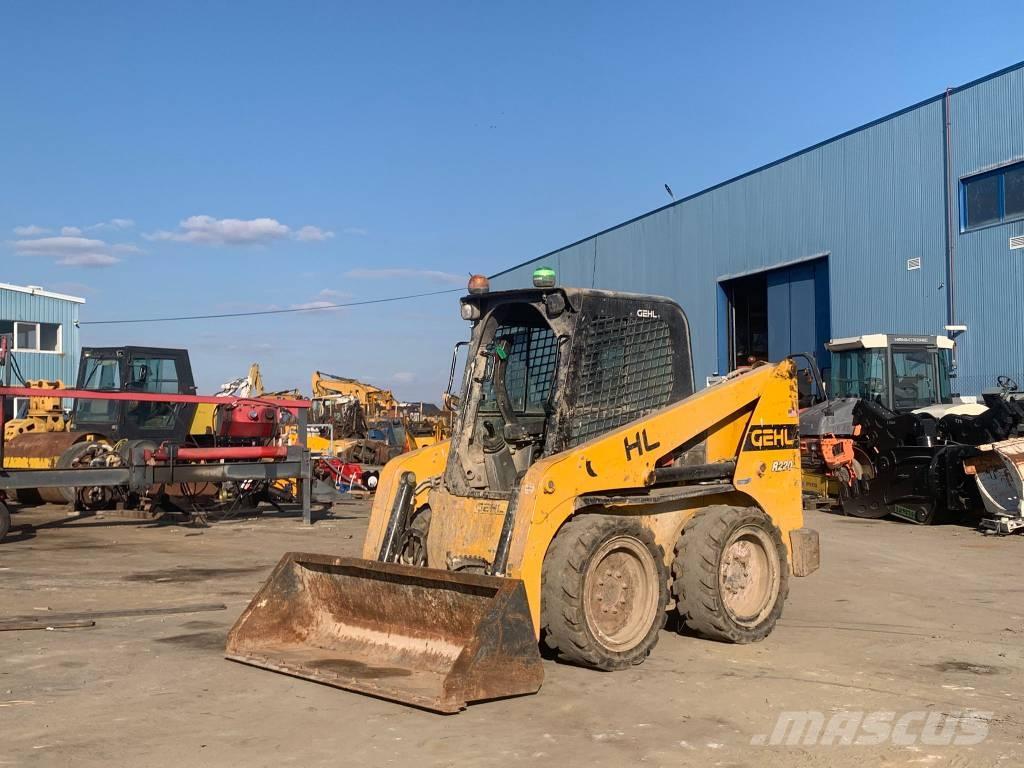 Gehl R 220 Skid steer loderler