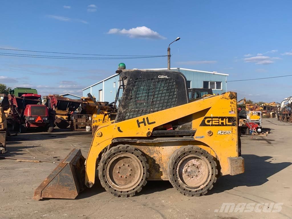 Gehl R 220 Skid steer loderler