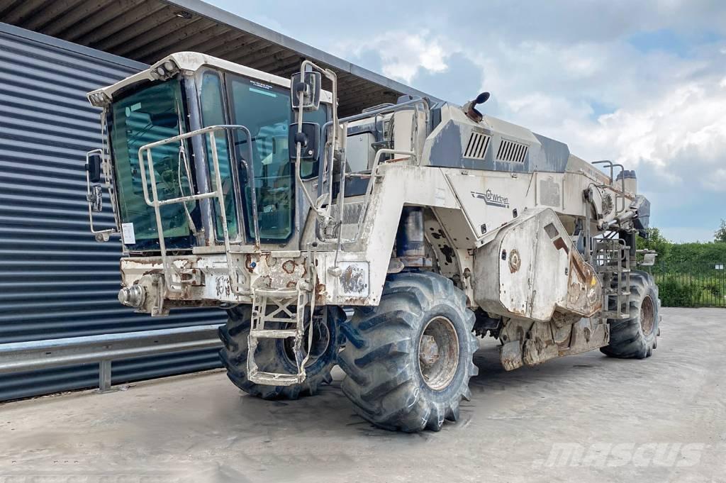 Wirtgen WR 240 Asfalt geri dönüsüm makinalari