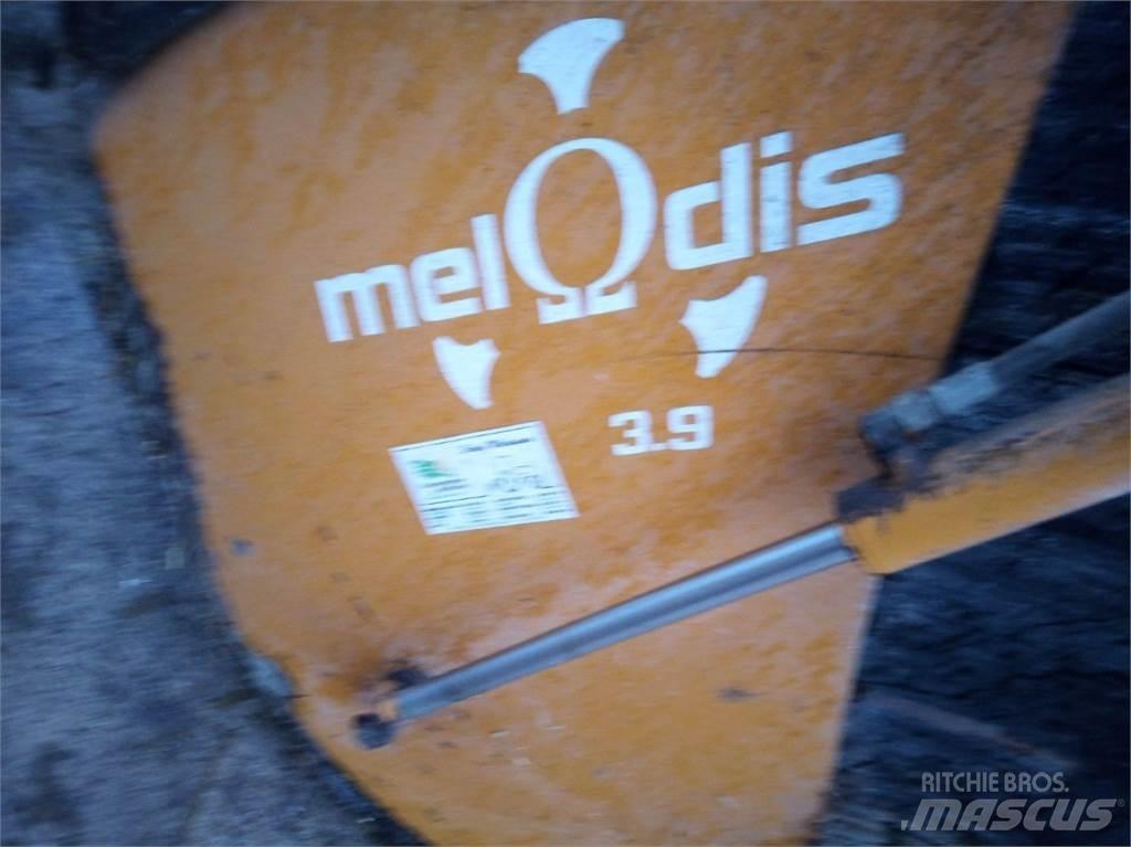 Emily Mélodie 3.9 Besleme hatlari