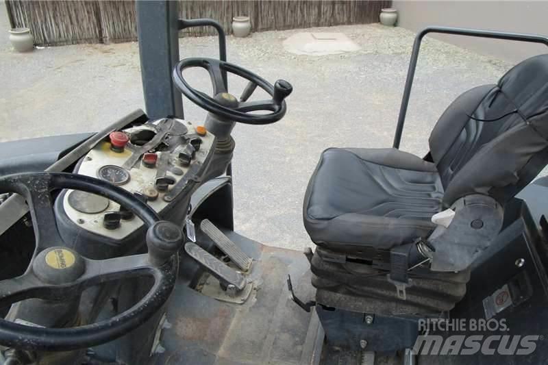 Bomag BW27RH Kombine silindirler
