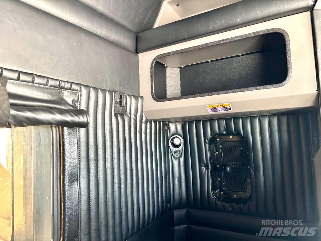 Kenworth W 900 Çekiciler