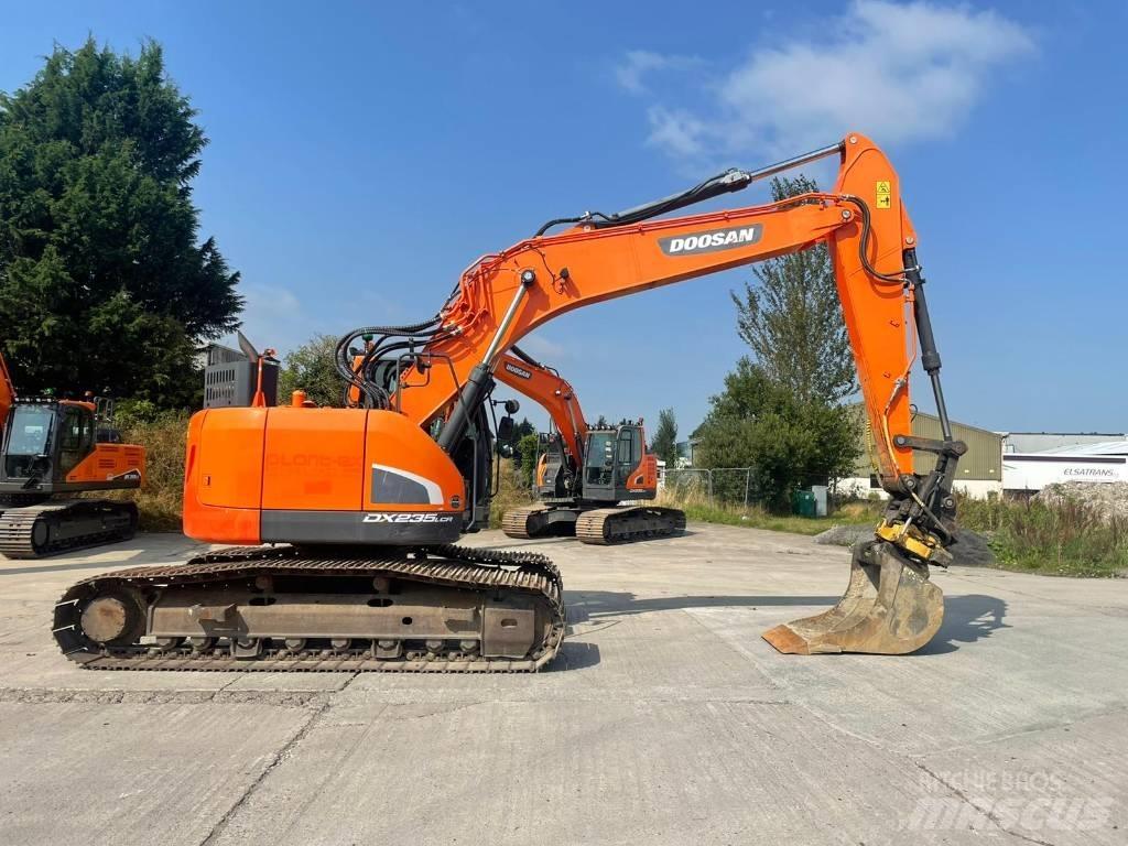 Doosan DX 235 LCR-5 Paletli ekskavatörler