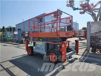 SkyJack SJ 6832 RT Makasli platformlar