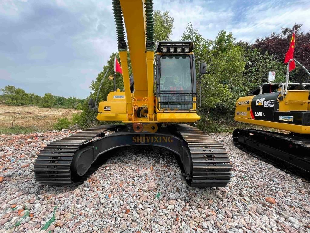 Komatsu PC 240-8 Paletli ekskavatörler