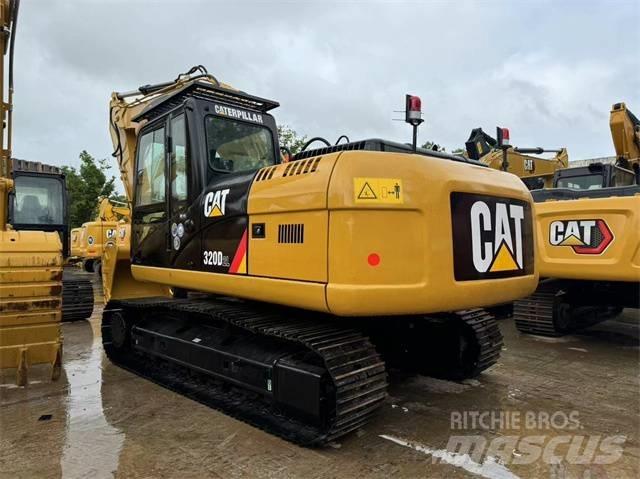 CAT 320 D Paletli ekskavatörler