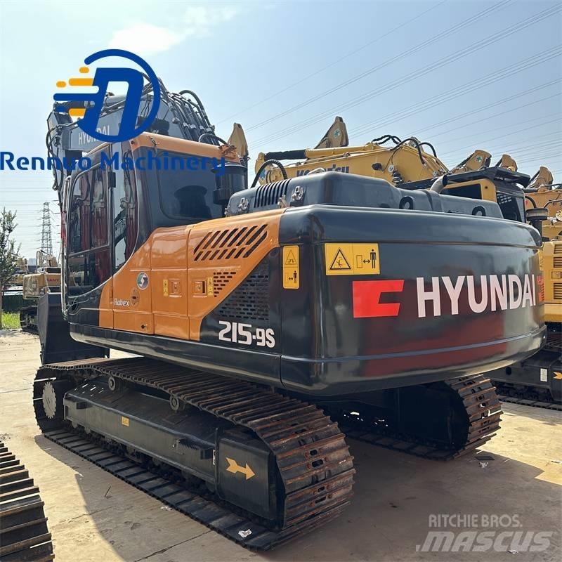 Hyundai 215-9S Paletli ekskavatörler