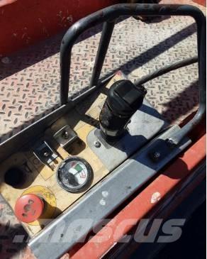 SkyJack SJ III 3219 Makasli platformlar
