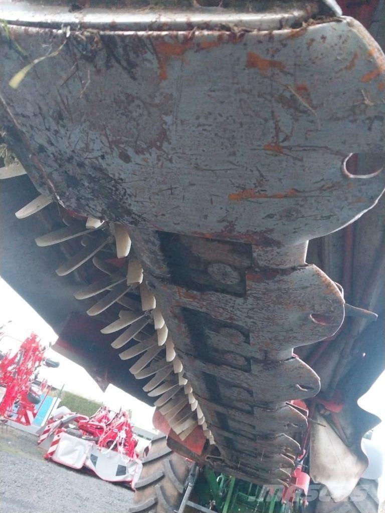 Kuhn FC 314 FF Asılı ve çekilir biçme makineleri