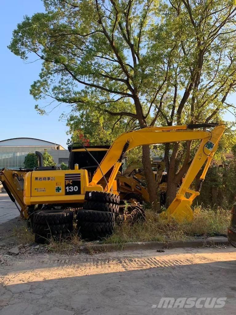 Komatsu PC 130 Paletli ekskavatörler