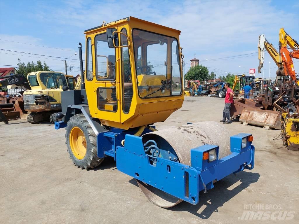 Hamm 2210SD Tek tamburlu silindirler