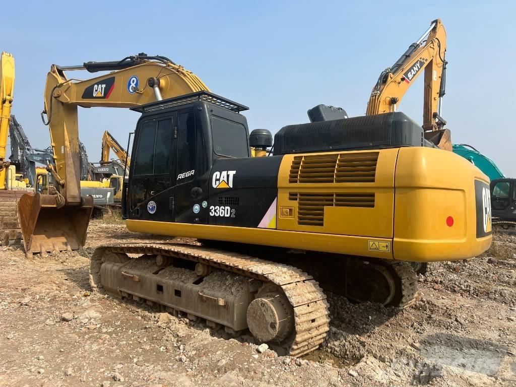CAT 336 D Paletli ekskavatörler
