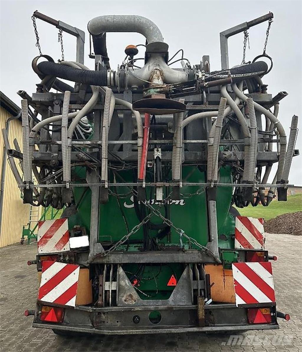 Samson PG 25 Sivi gübre ve ilaç tankerleri