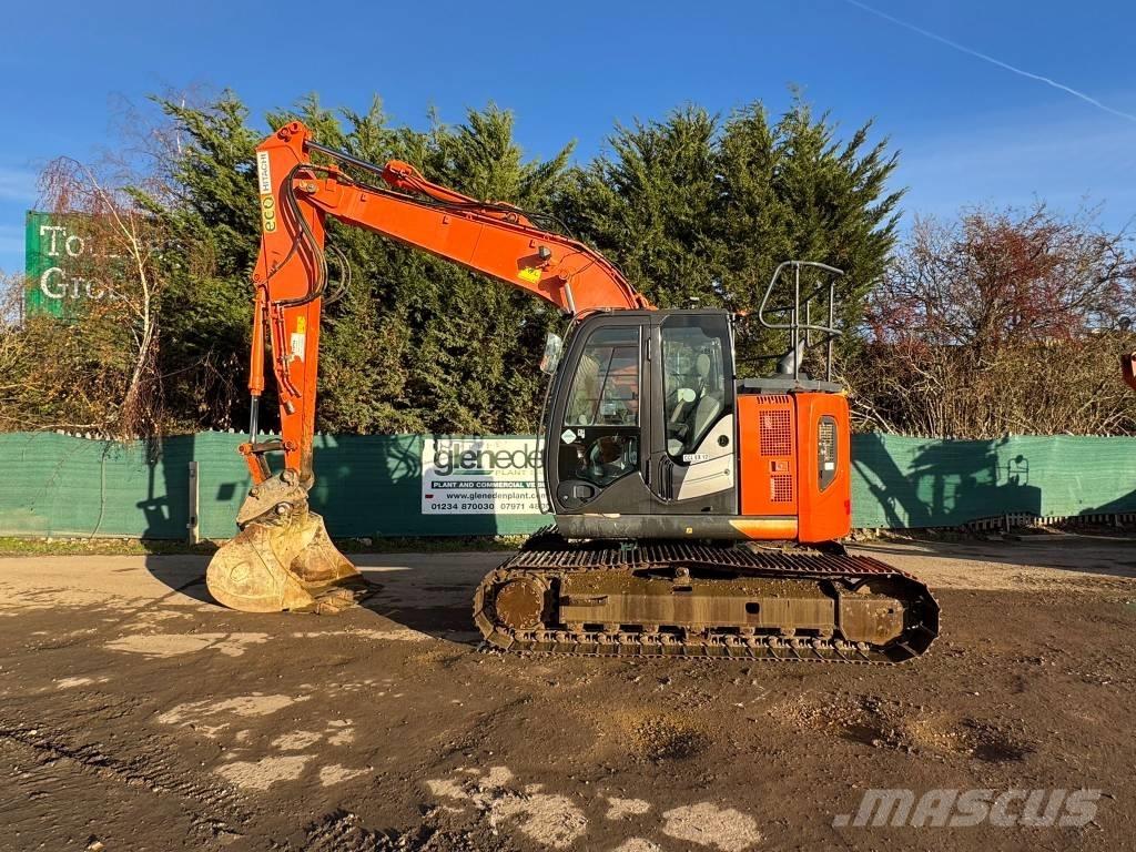 Hitachi ZX 135 US-6 Paletli ekskavatörler