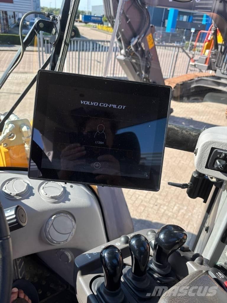 Volvo L 120 H Tekerlekli yükleyiciler