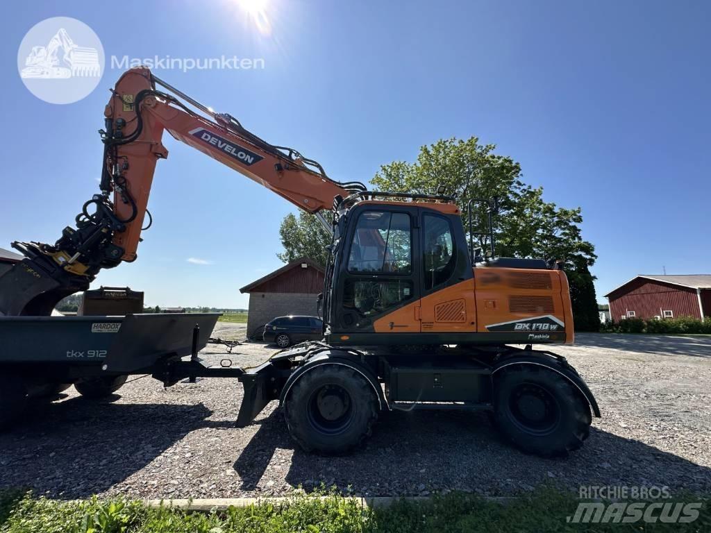 Develon DX 170 W-7 Lastik tekerli ekskavatörler