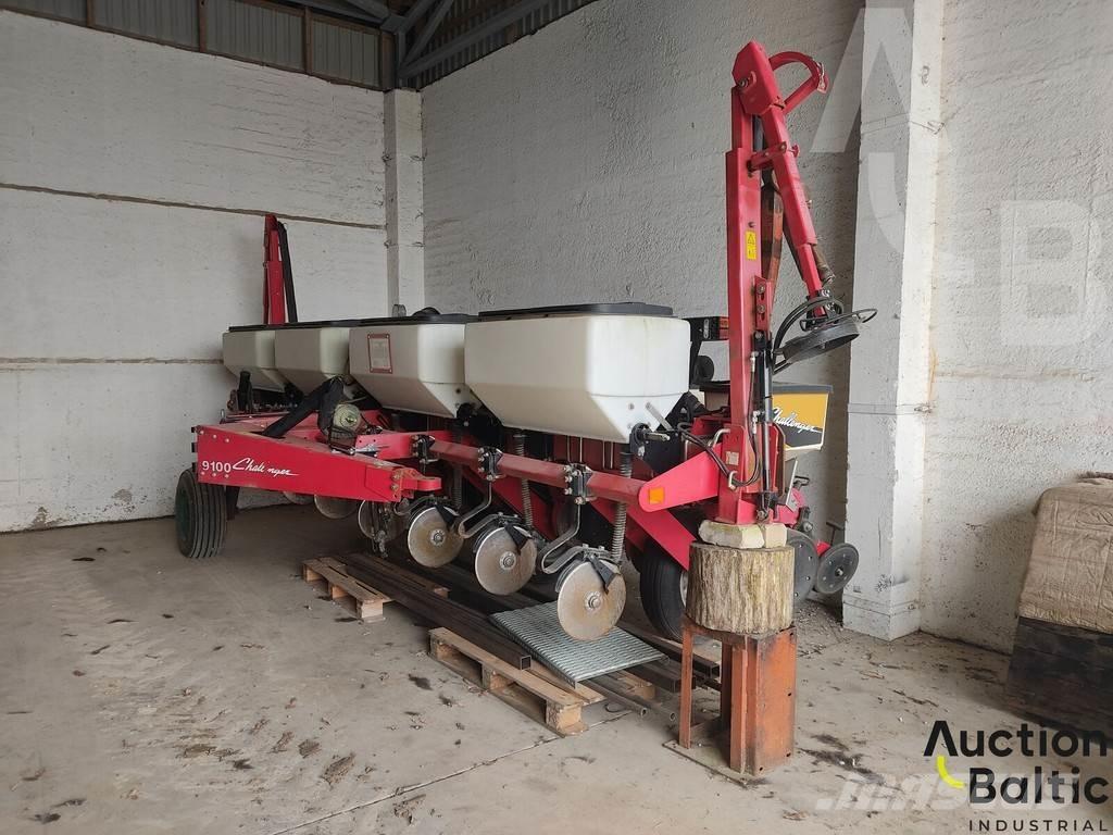 Challenger 9100 Hassas ekim makinalari