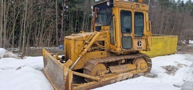CAT D4E Paletli dozerler