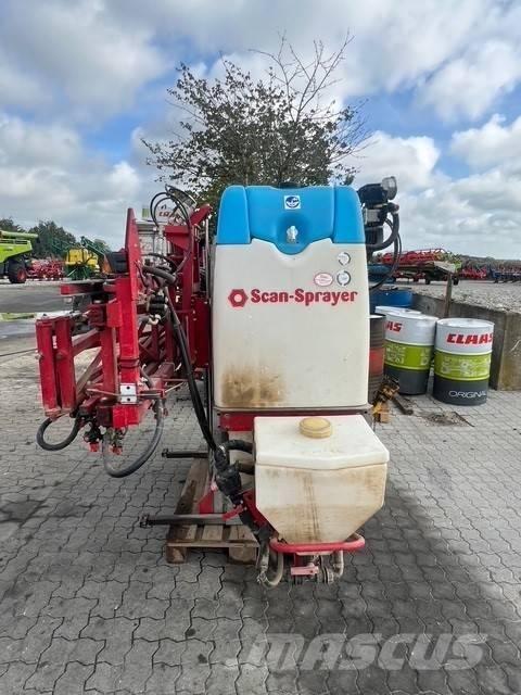 Scan-Agro 1000L Monte edilebilir pülverizatörler