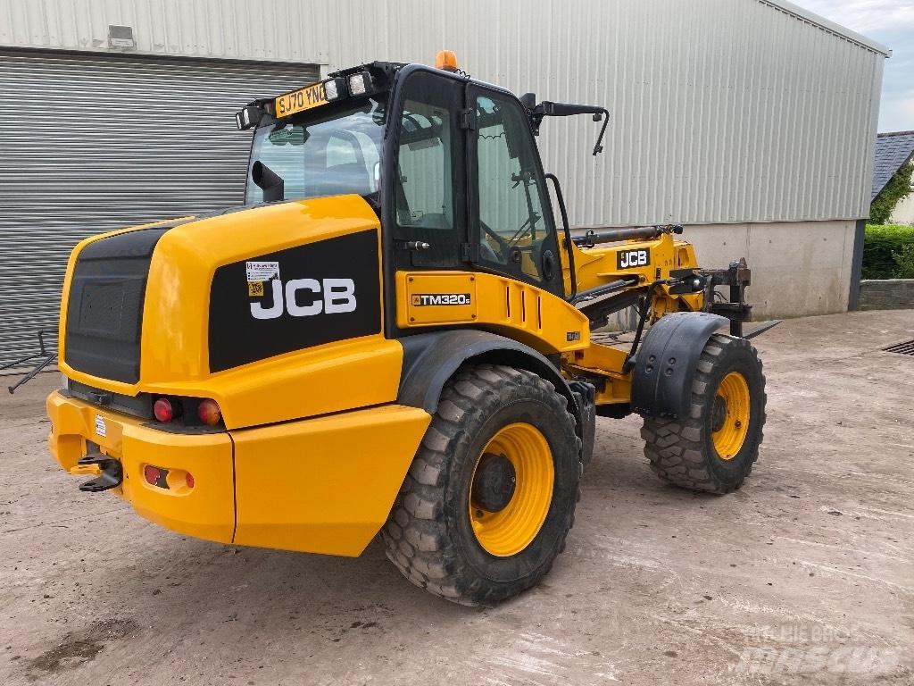 JCB TM 320 S Tarimsal teleskopik yükleyiciler
