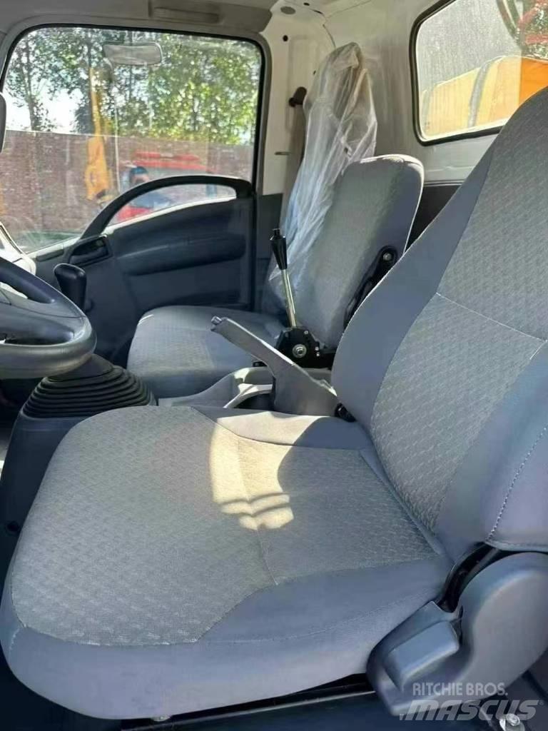 Isuzu ELF 700 Araç üzeri vinçler