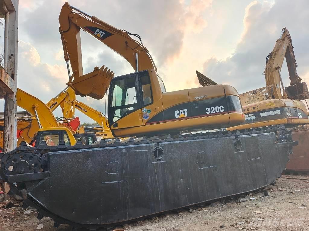 CAT 320 C Amfibi Ekskavatörler