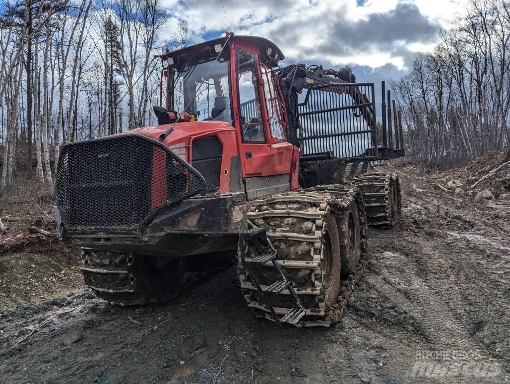 Komatsu 895 Tomruk yükleyici traktörler